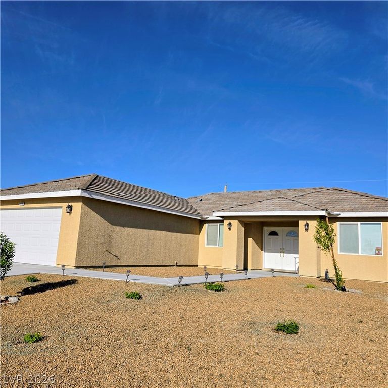 3016 Mount Charleston Drive, Pahrump, NV 89048