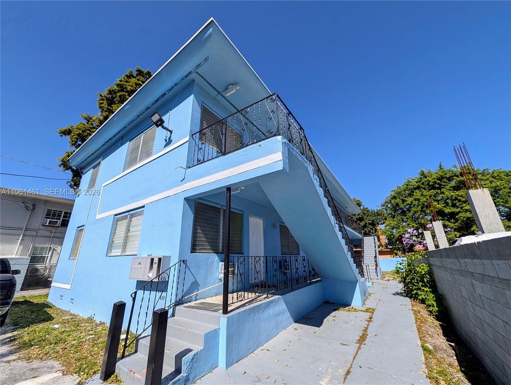 1565 SW 6th St 2, Miami, FL 33135