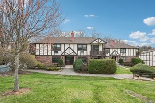 668 Sierra Vista Lane, Valley Cottage, NY 10989