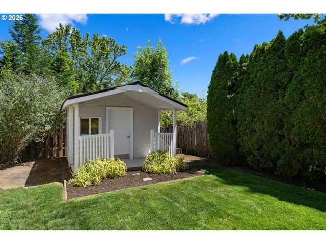 10954 Sw GENEVA St, Tigard, OR 97223
