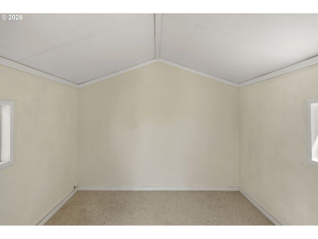 10954 Sw GENEVA St, Tigard, OR 97223