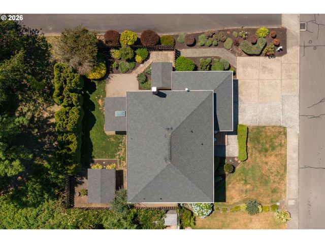 10954 Sw GENEVA St, Tigard, OR 97223