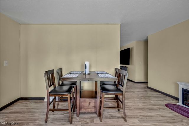 4195 Regal Avenue, Brunswick, OH 44212