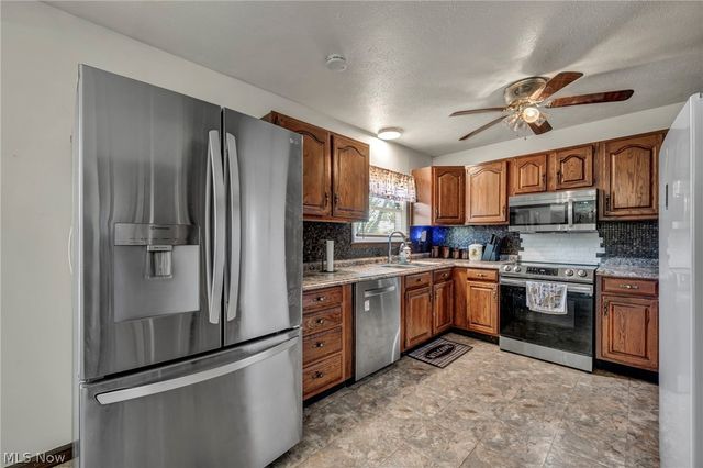 4195 Regal Avenue, Brunswick, OH 44212