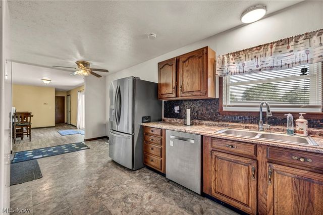 4195 Regal Avenue, Brunswick, OH 44212