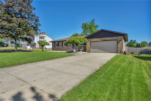 4195 Regal Avenue, Brunswick, OH 44212