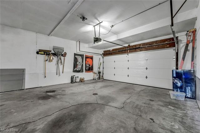 4195 Regal Avenue, Brunswick, OH 44212