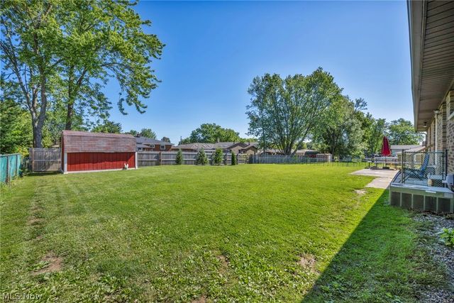 4195 Regal Avenue, Brunswick, OH 44212