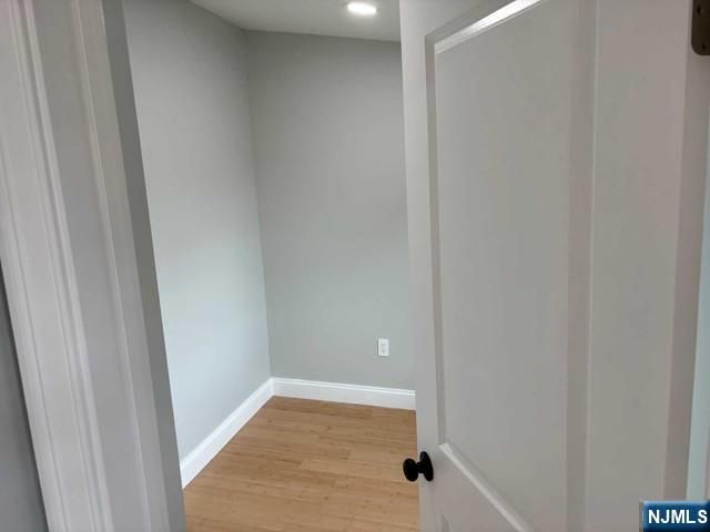 86 Orange Avenue, Elmwood Park, NJ 07407