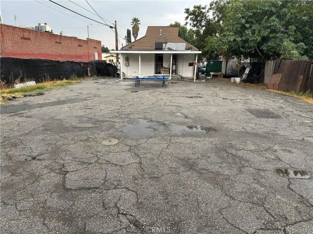 216 E Base Line, San Bernardino, CA 92410