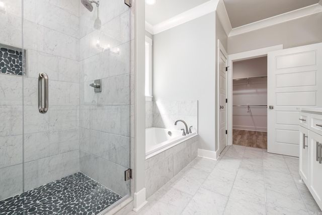 21 Casino Circle, Hot Springs Village, AR 71909