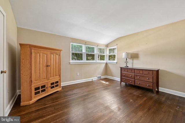 83 JOHNSON AVE, Runnemede, NJ 08078