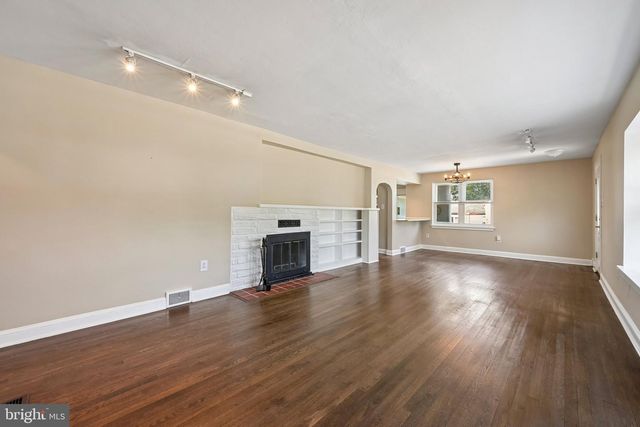 83 JOHNSON AVE, Runnemede, NJ 08078