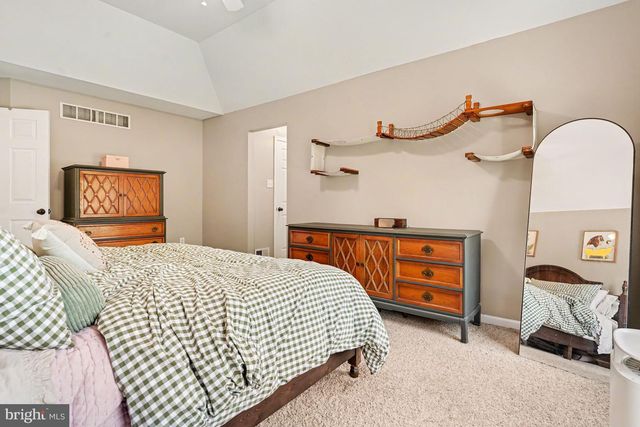 58 N HAWTHORNE RD, Coatesville, PA 19320