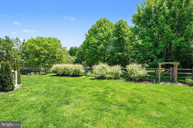 58 N HAWTHORNE RD, Coatesville, PA 19320