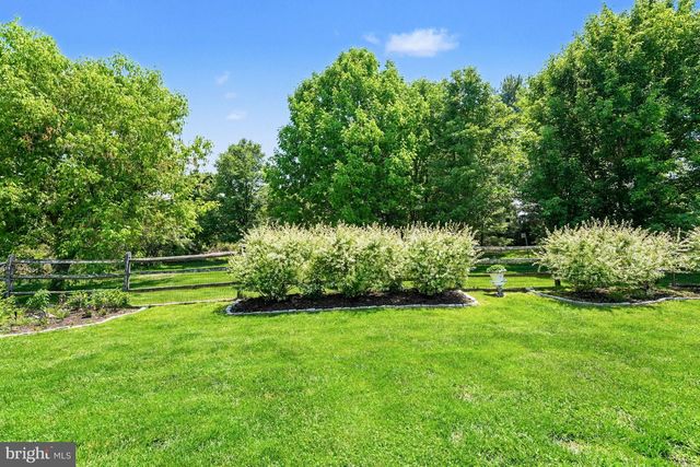 58 N HAWTHORNE RD, Coatesville, PA 19320