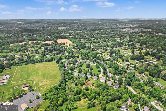 58 N HAWTHORNE RD, Coatesville, PA 19320