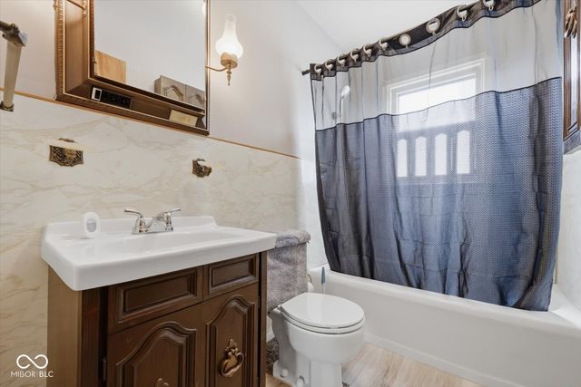 4239 E State Road 44, Shelbyville, IN 46176