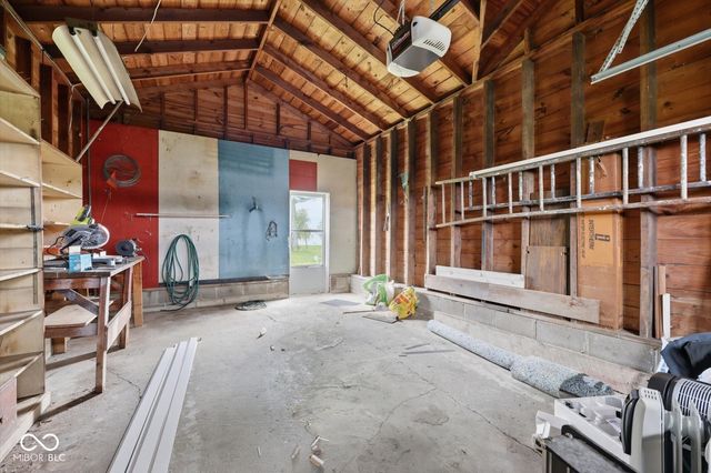 4239 E State Road 44, Shelbyville, IN 46176