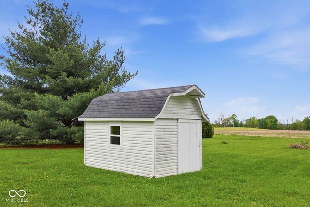 4239 E State Road 44, Shelbyville, IN 46176