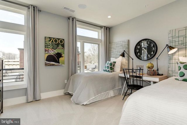 5318 MERRIAM ST, Bethesda, MD 20814
