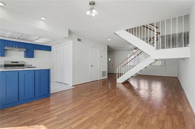 7306 Cardigan Circle, Atlanta, GA 30328