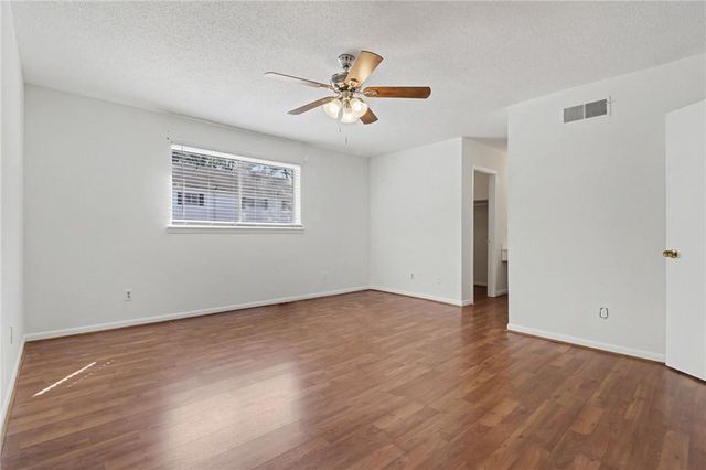 7306 Cardigan Circle, Atlanta, GA 30328