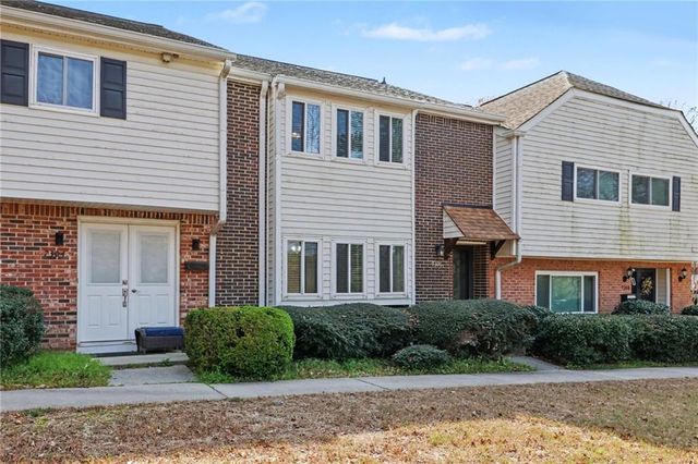 7306 Cardigan Circle, Atlanta, GA 30328