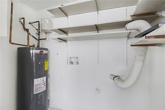 7306 Cardigan Circle, Atlanta, GA 30328