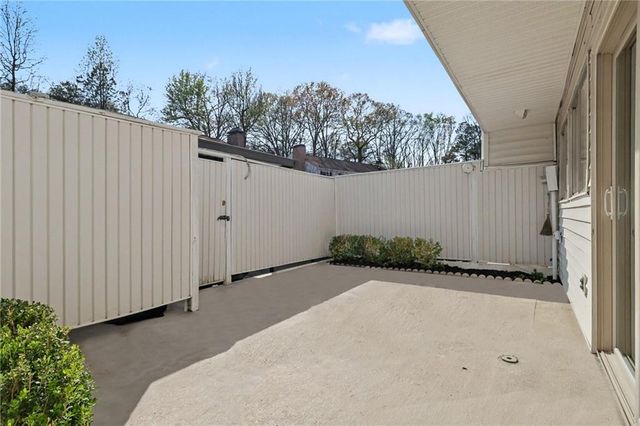 7306 Cardigan Circle, Atlanta, GA 30328