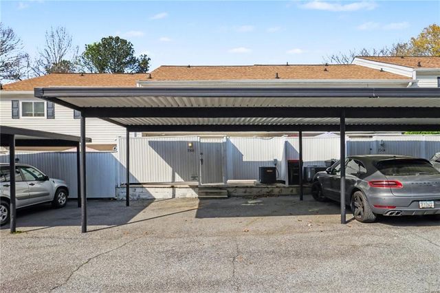 7306 Cardigan Circle, Atlanta, GA 30328