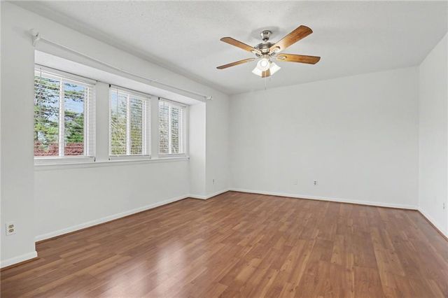 7306 Cardigan Circle, Atlanta, GA 30328