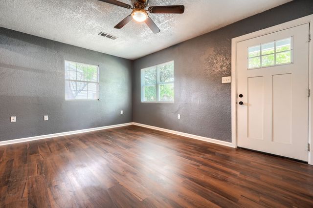 3033 Ballinger Drive, Garland, TX 75041