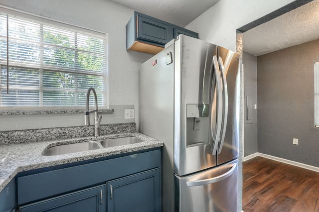 3033 Ballinger Drive, Garland, TX 75041