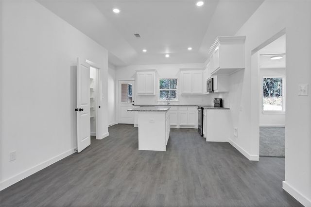 1483 Cathey Drive, Denison, TX 75020