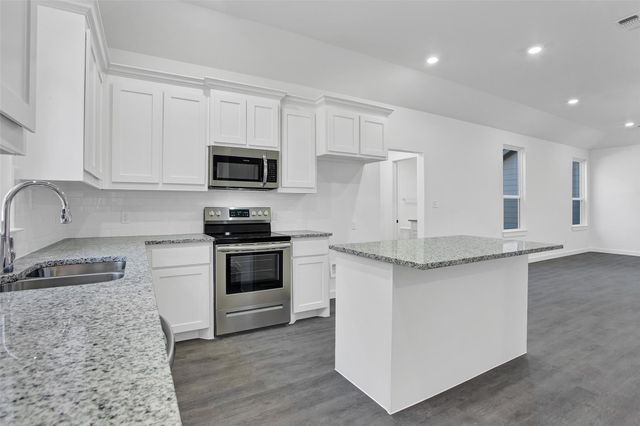 1483 Cathey Drive, Denison, TX 75020