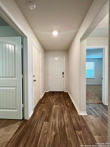 3208 Onion Creek, San Antonio, TX 78245