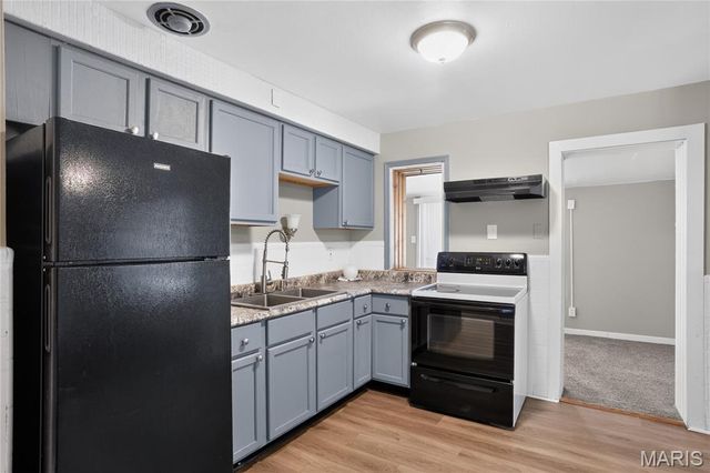 9765 Colony Drive, St Louis, MO 63137