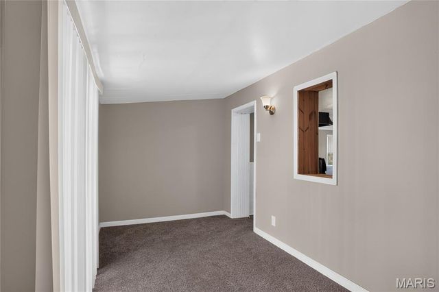 9765 Colony Drive, St Louis, MO 63137
