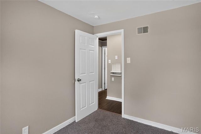 9765 Colony Drive, St Louis, MO 63137