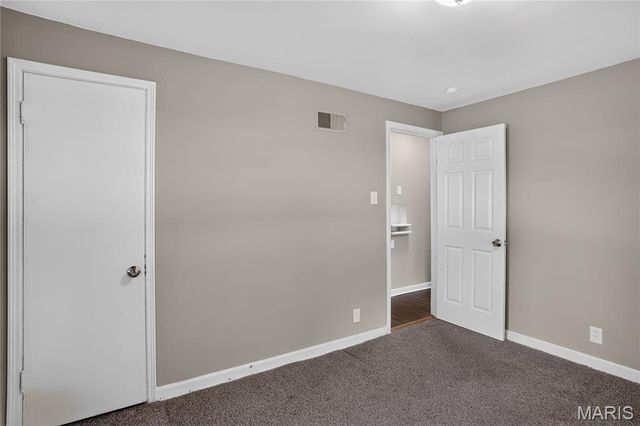 9765 Colony Drive, St Louis, MO 63137