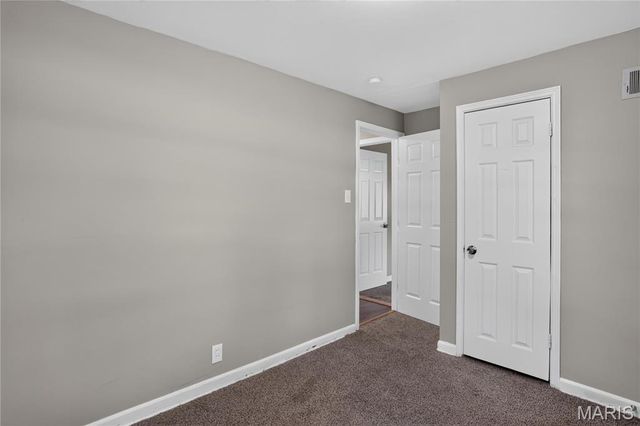 9765 Colony Drive, St Louis, MO 63137
