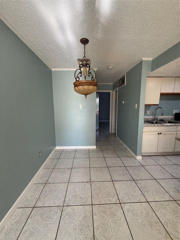 7402 Alabonson Road 407, Houston, TX 77088