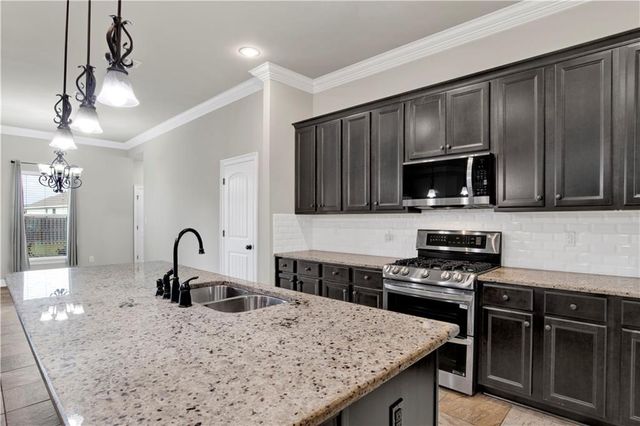 9525 Camberwell Drive, Daphne, AL 36526