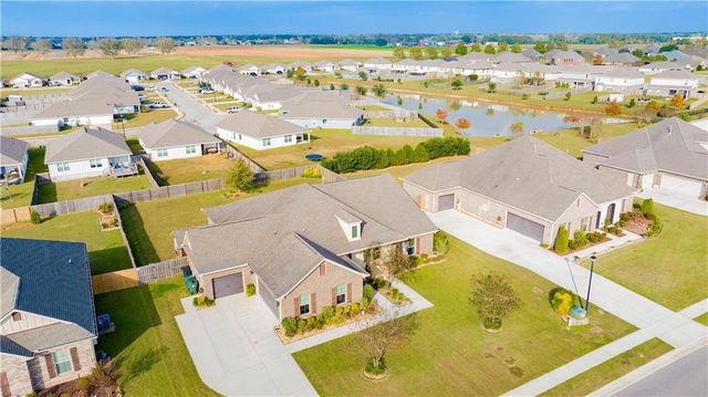 9525 Camberwell Drive, Daphne, AL 36526