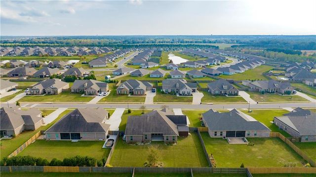 9525 Camberwell Drive, Daphne, AL 36526