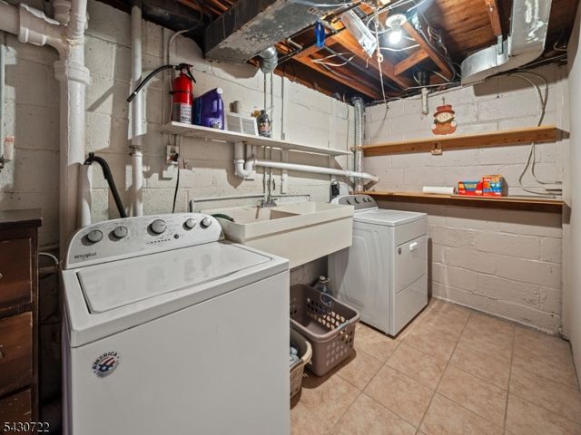 544 Goffle Hill Rd, Hawthorne Boro, NJ 07506