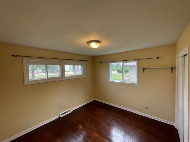 2536 E Eastgate Lane, Bloomington, IN 47408