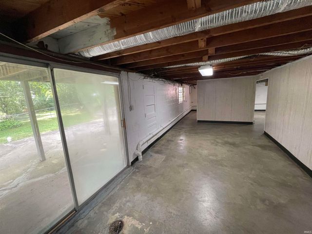 2536 E Eastgate Lane, Bloomington, IN 47408