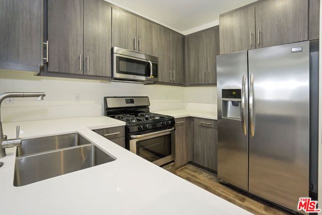 6925 Knowlton Place 401, Los Angeles, CA 90045